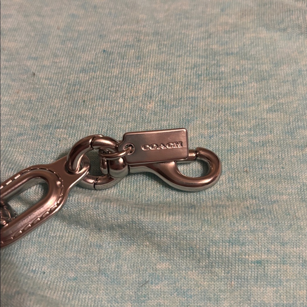 Coach Silver Chain - Picture 3 of 3